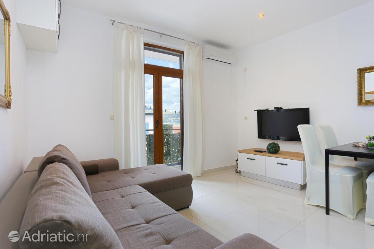 טרוגיר Apartments Bagaric מראה חיצוני תמונה