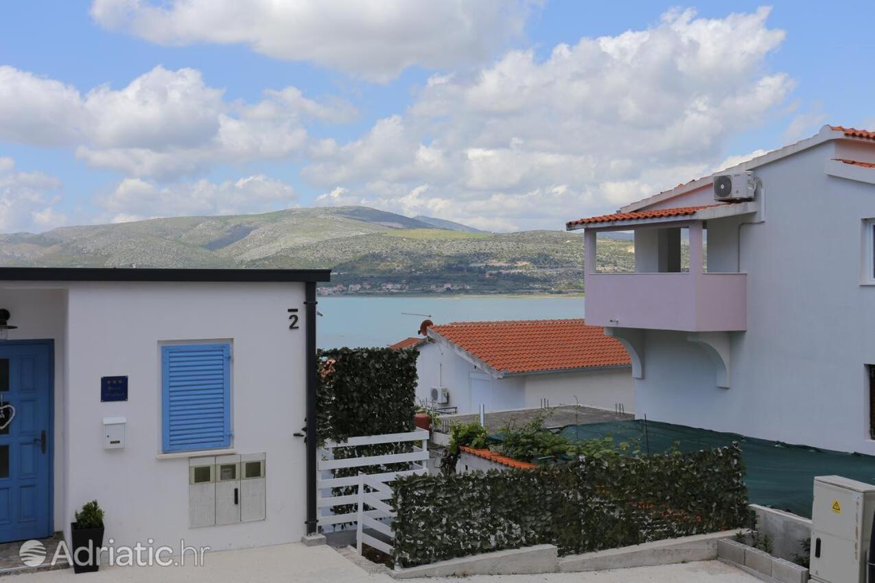 טרוגיר Apartments Bagaric מראה חיצוני תמונה