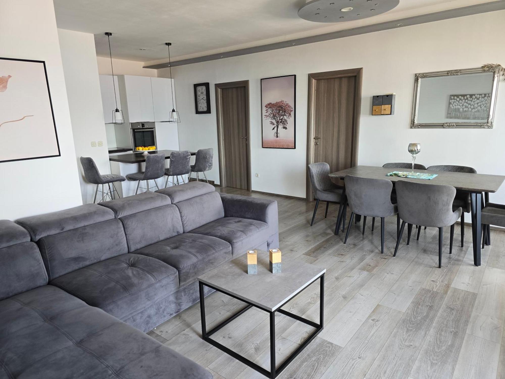טרוגיר Apartments Bagaric מראה חיצוני תמונה